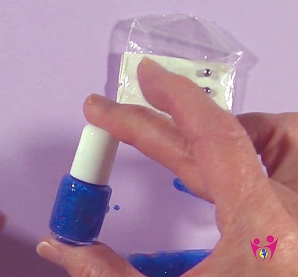 How to Make Fun, Fabulous & Safe Fingernail Polish with Your Kids