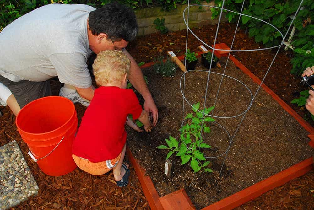 giardinaggio con bambini,